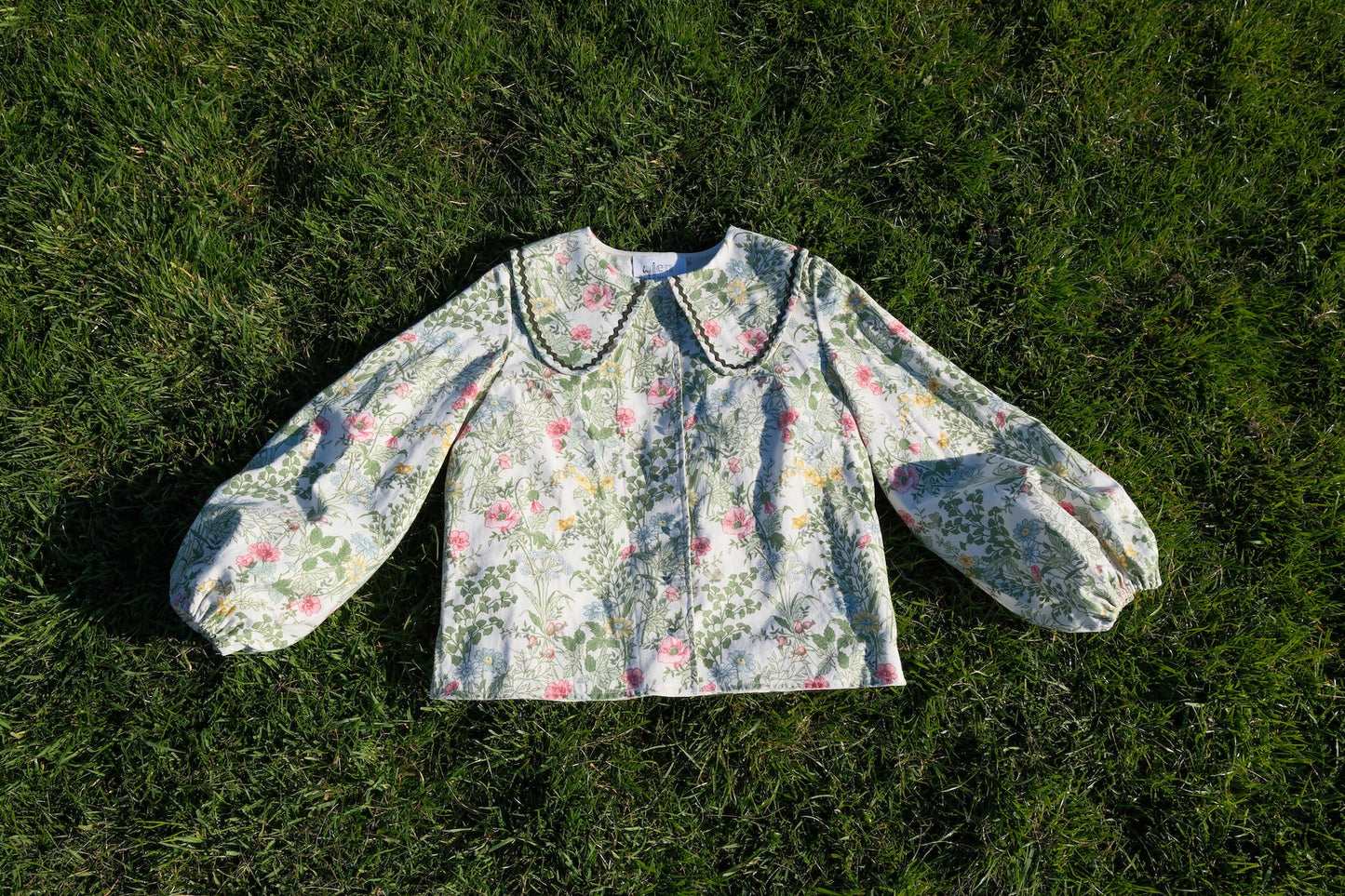 'Secret Garden' Dana Blouse - Size UK 12 / US 8