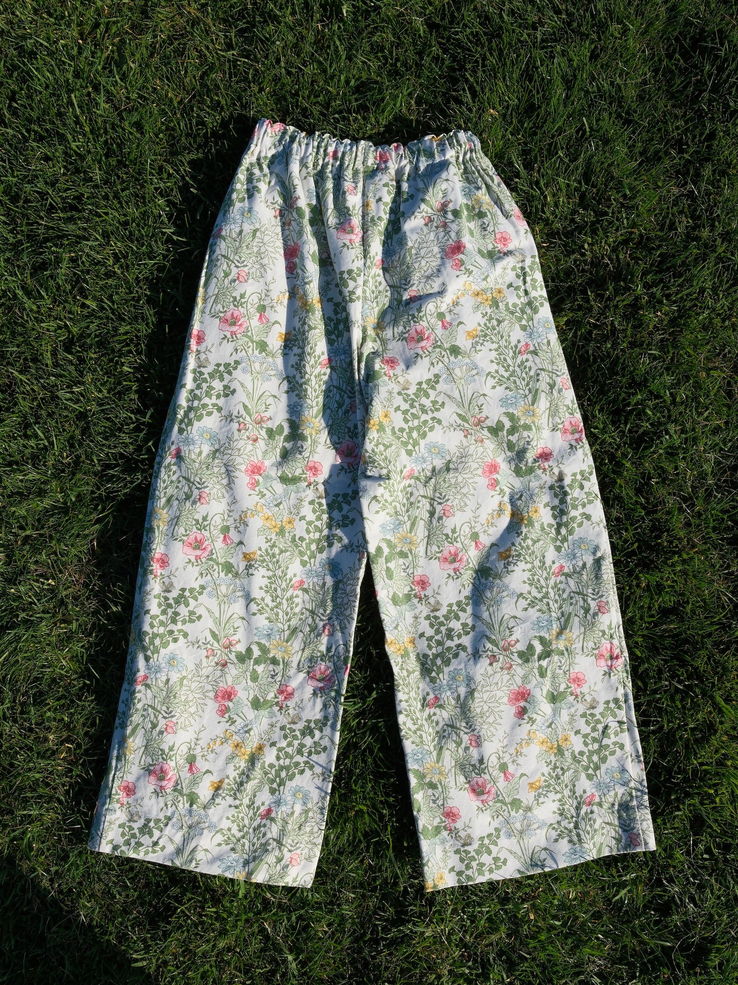 'Secret Garden' Willow Trousers - Size UK 12 / US 8