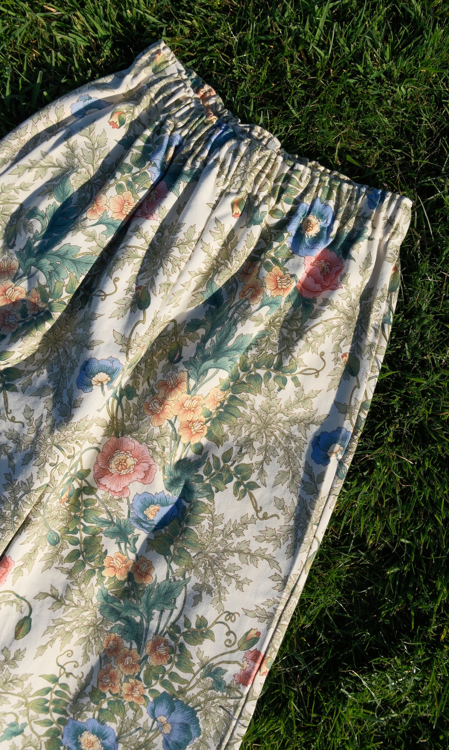 Weidenhose „Botanical Gardens“ – Größe Medium / UK 14 / US 10