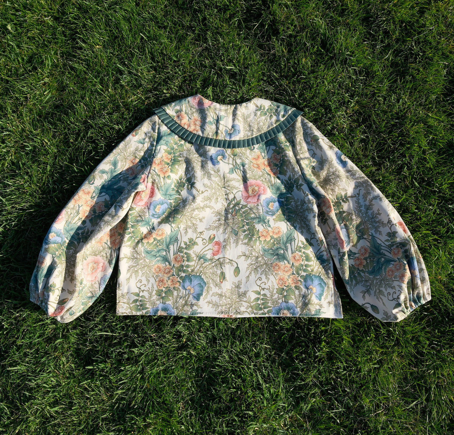 Bluse „Botanical Garden“ Dana – Größe Medium / UK 14 / US 10