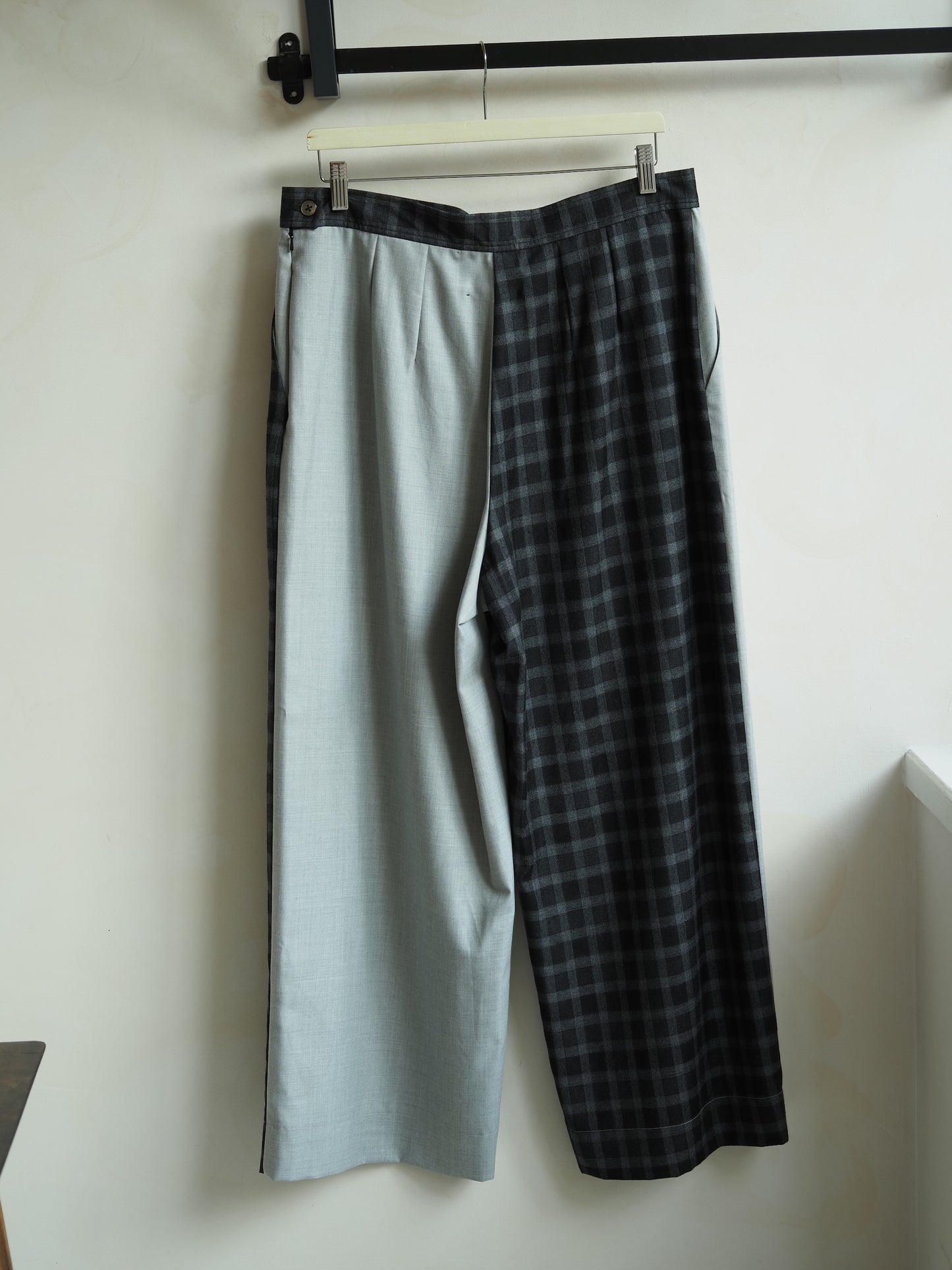 Monochrome wool trousers - UK16