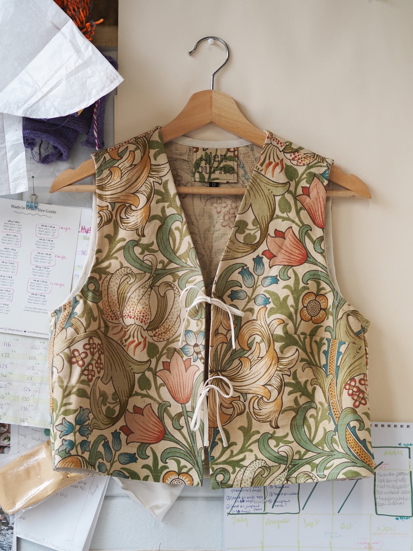 Bluse „Iris by the Sea“ von Tilly – Größe S / UK 10 / US 6