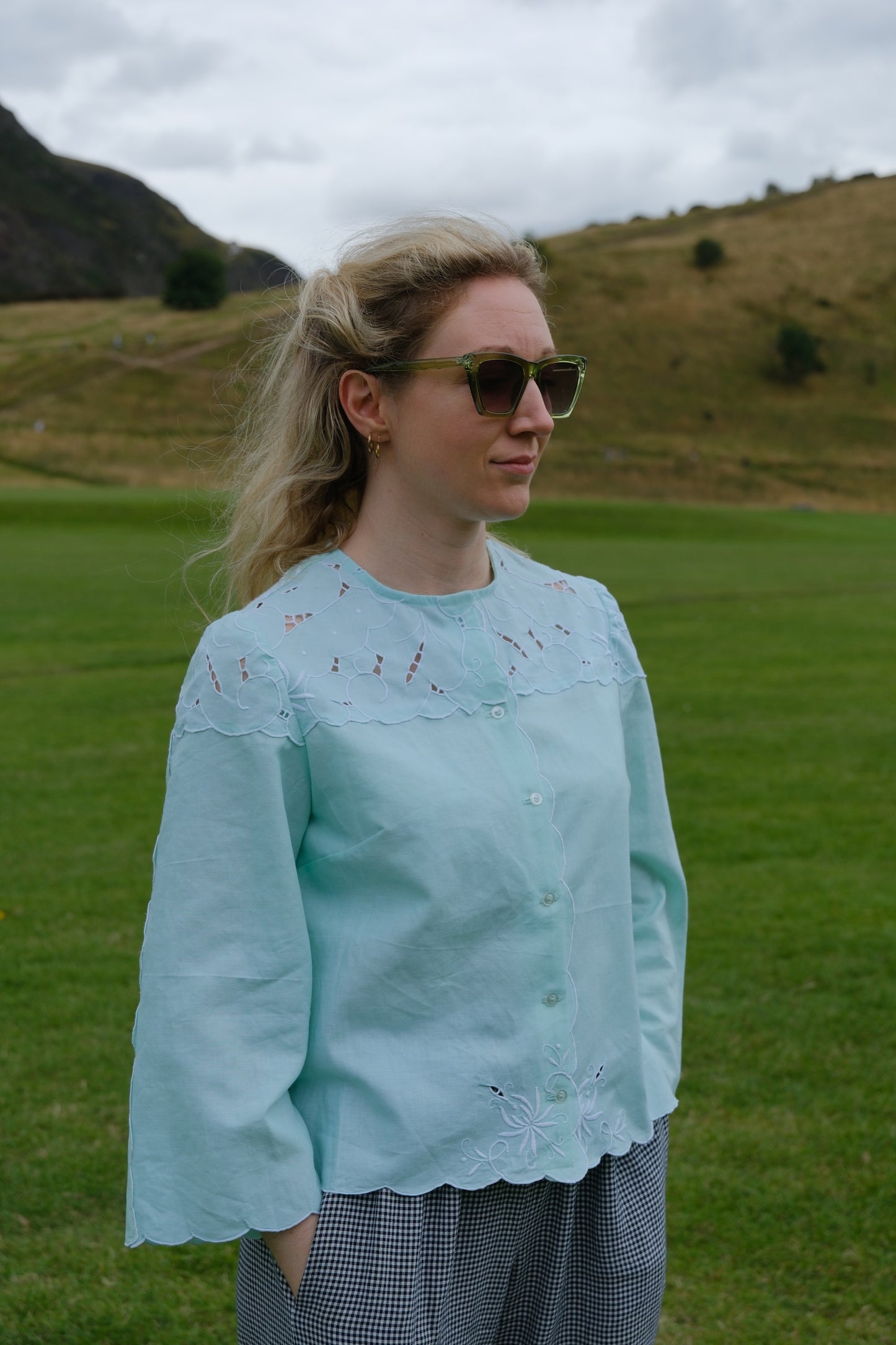 Bluse „Iris by the Sea“ von Tilly – Größe S / UK 10 / US 6