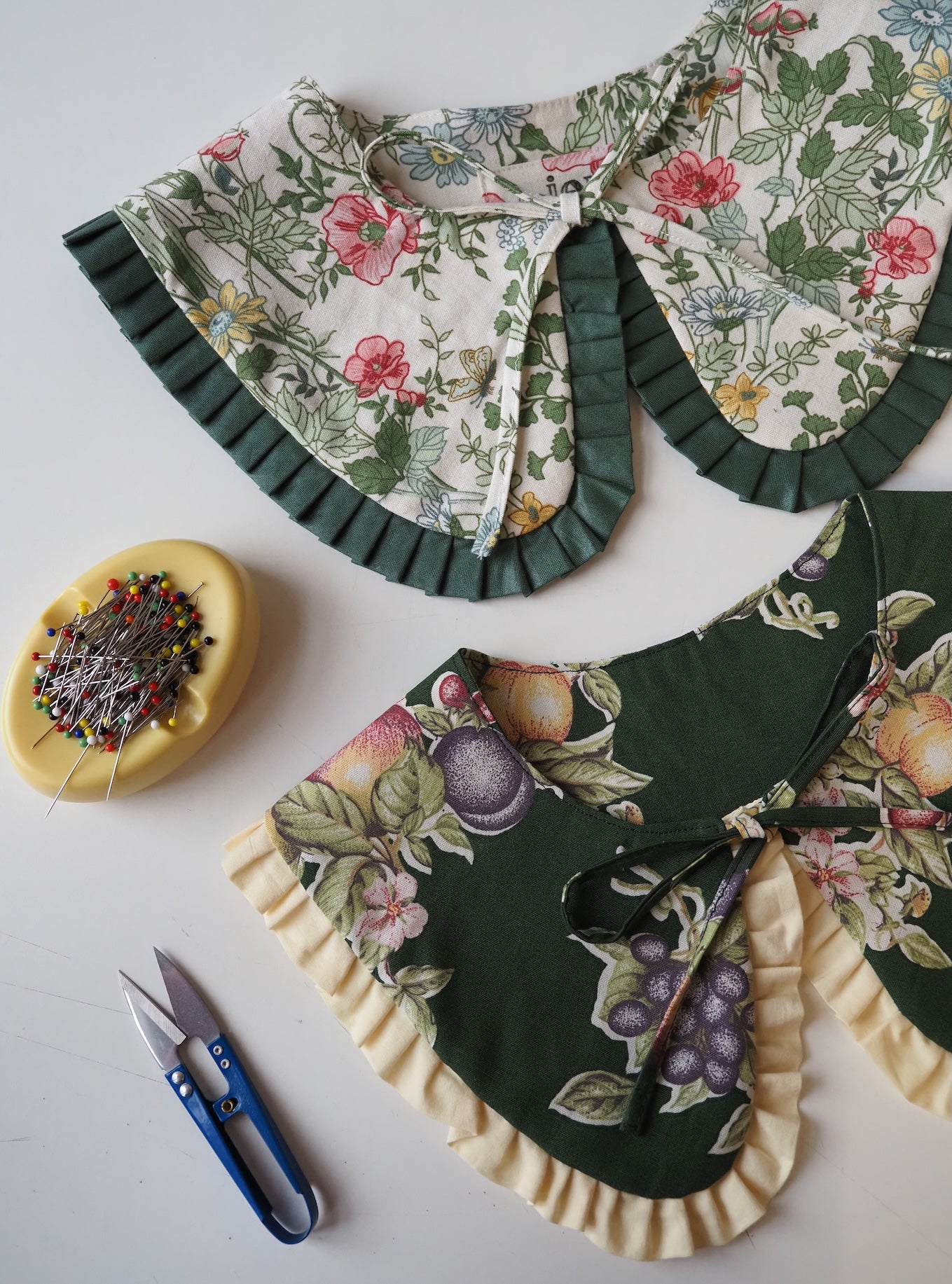 CLOVER Detachable Collar Sewing Pattern - Digital Download