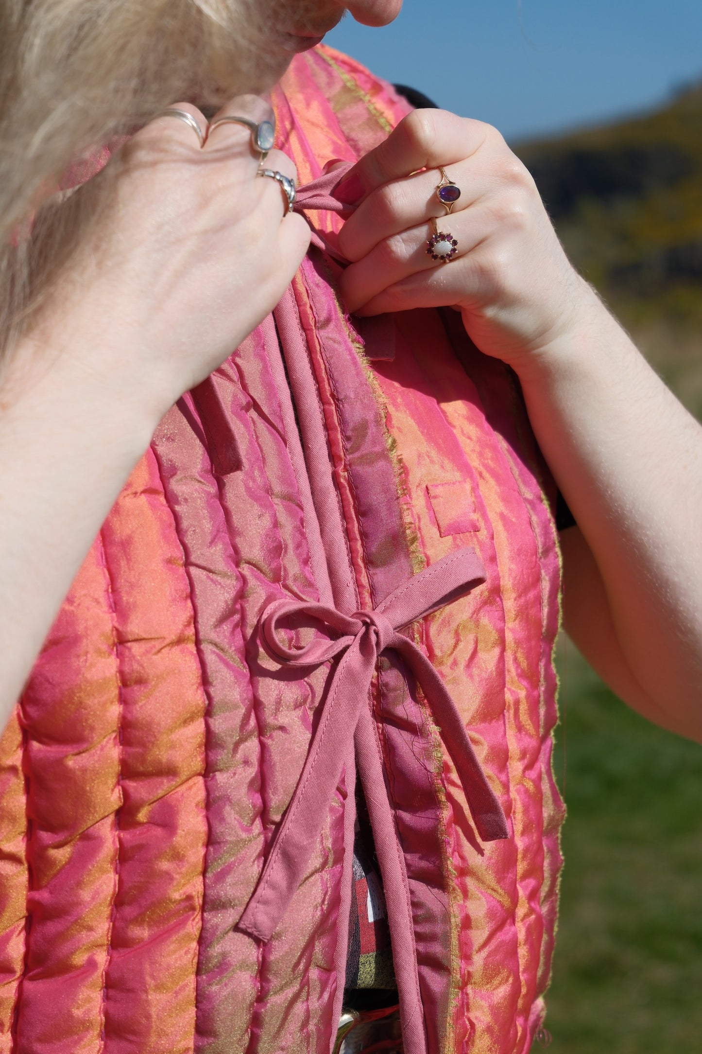 Steppweste „Shimmer in Blush“ – Größe S / UK 8–10 / US 4–6