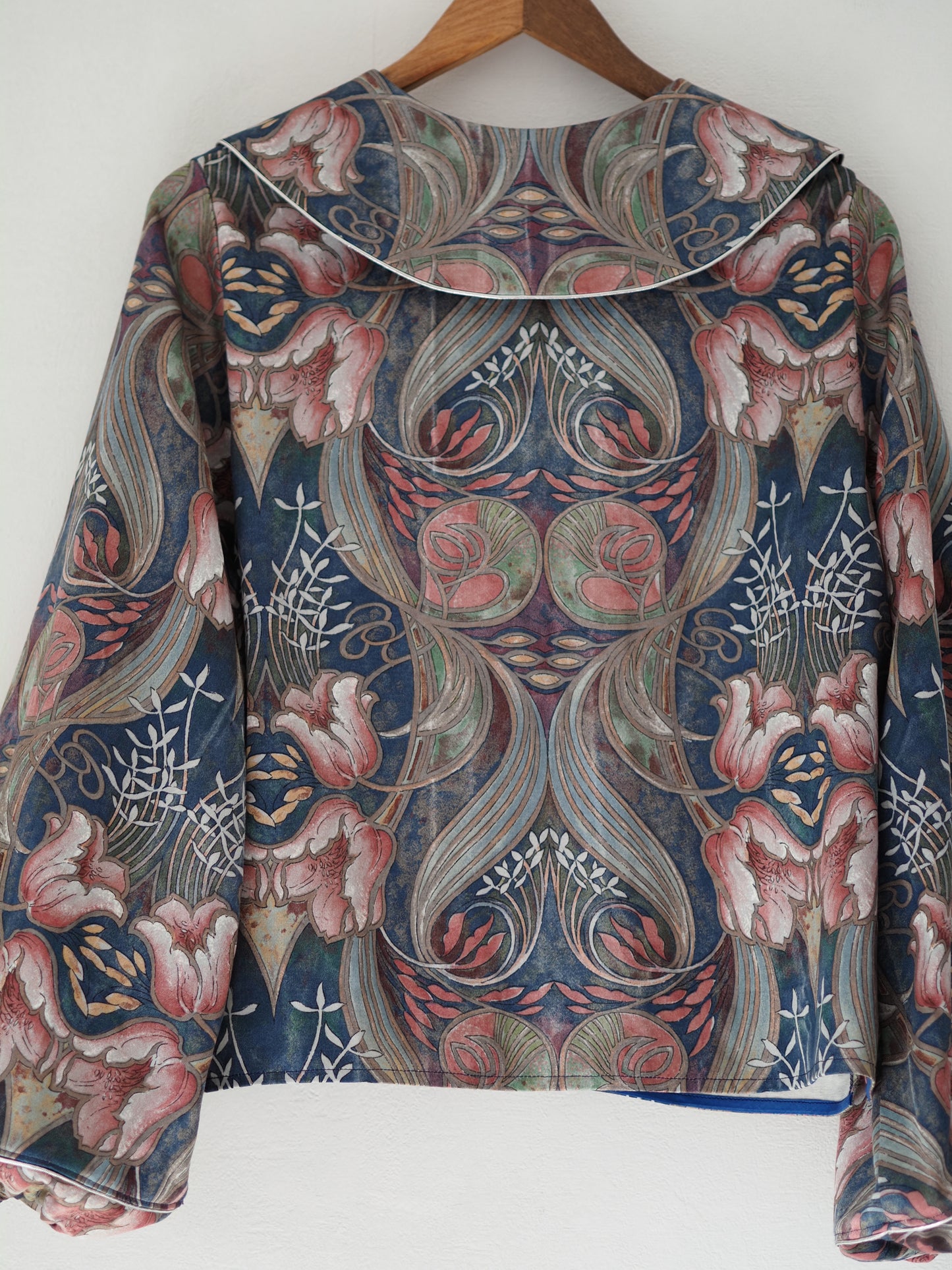 'Art Deco Blue' Dana Blouse - Size UK 18 / US 14