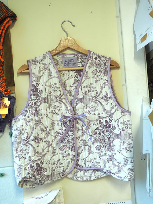 Patchwork-Steppweste – Klein (UK 8–10)